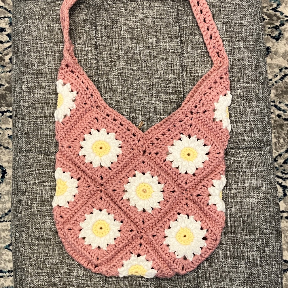 Handmade Crochet Floral Shoulder Bag - Pink